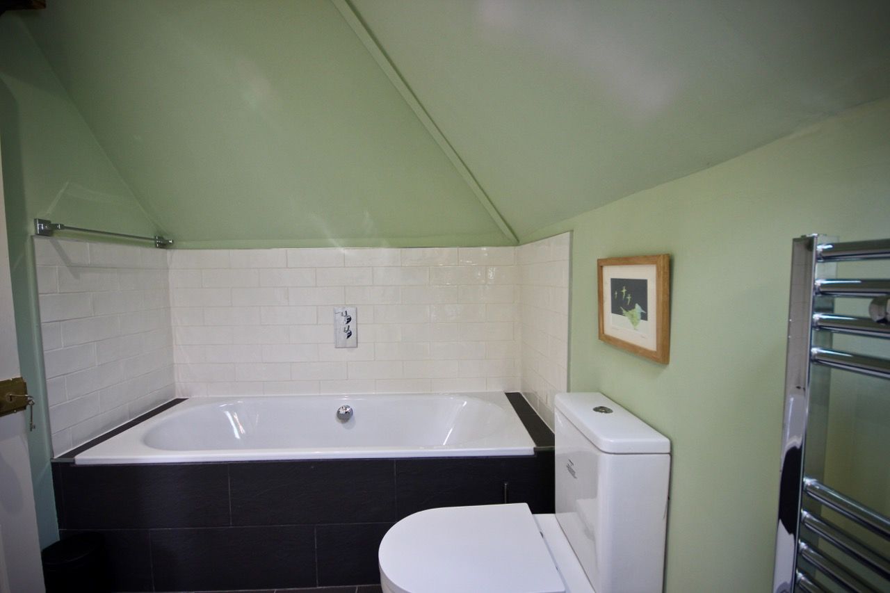 Moat Farm House image