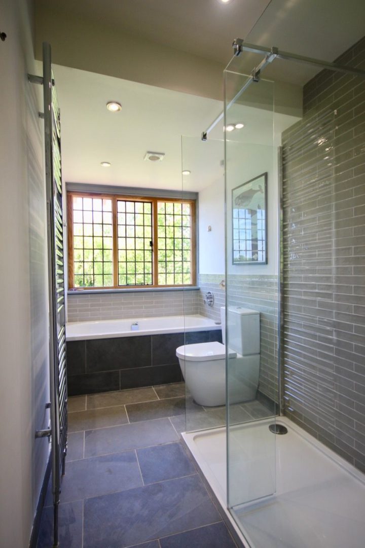 Moat Farm House image