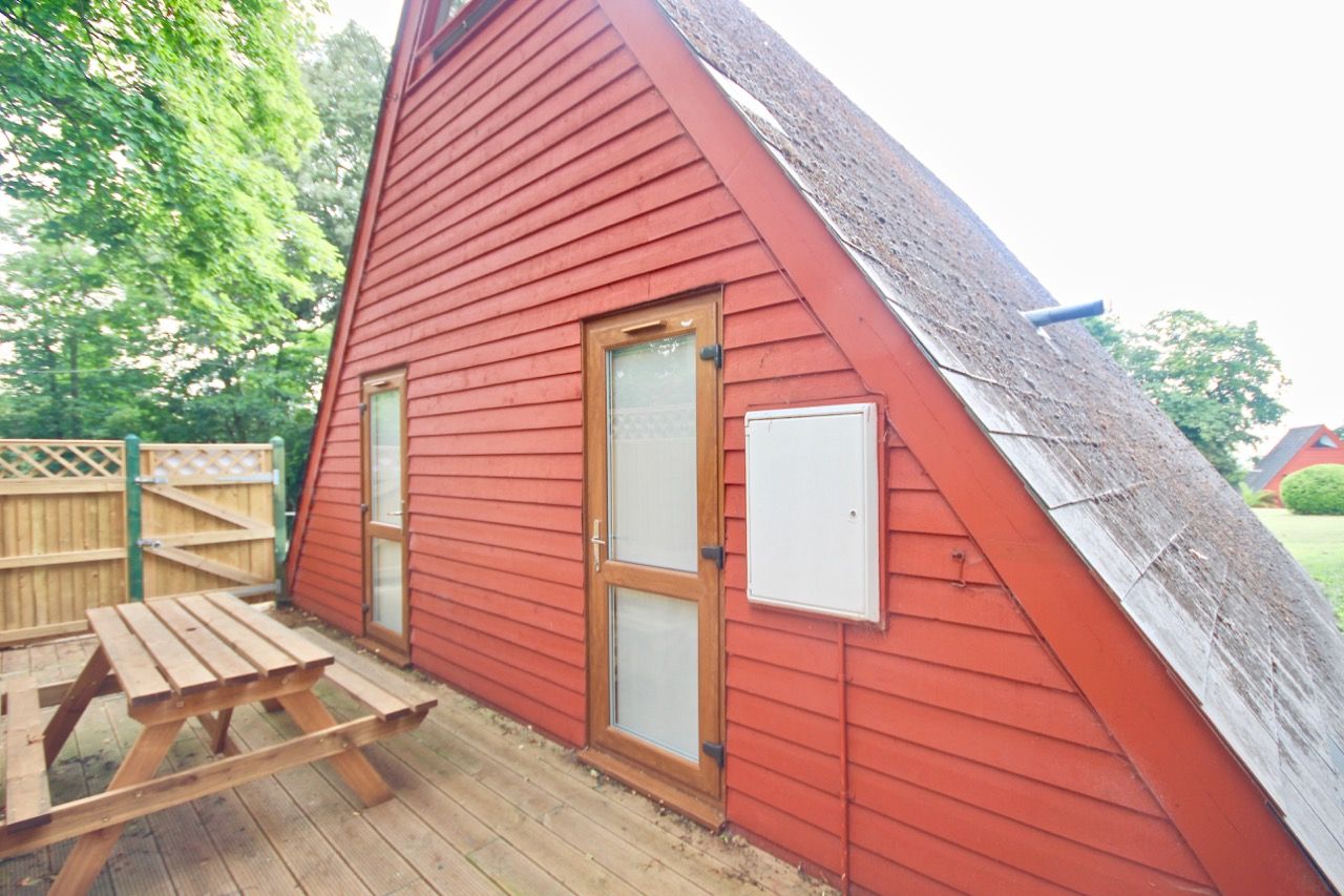 Kingsdown Chalet image