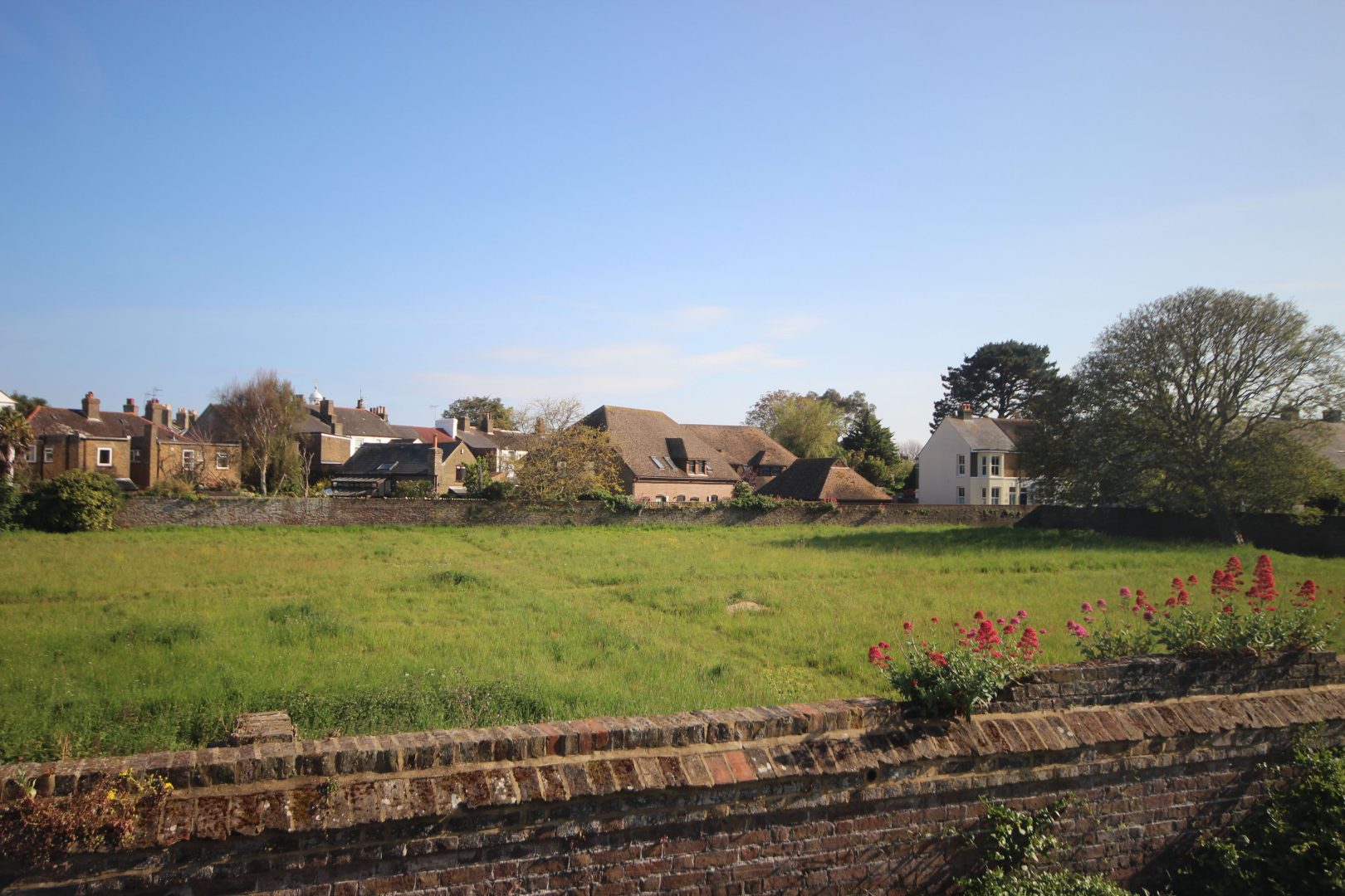 Captain’s Cottage image