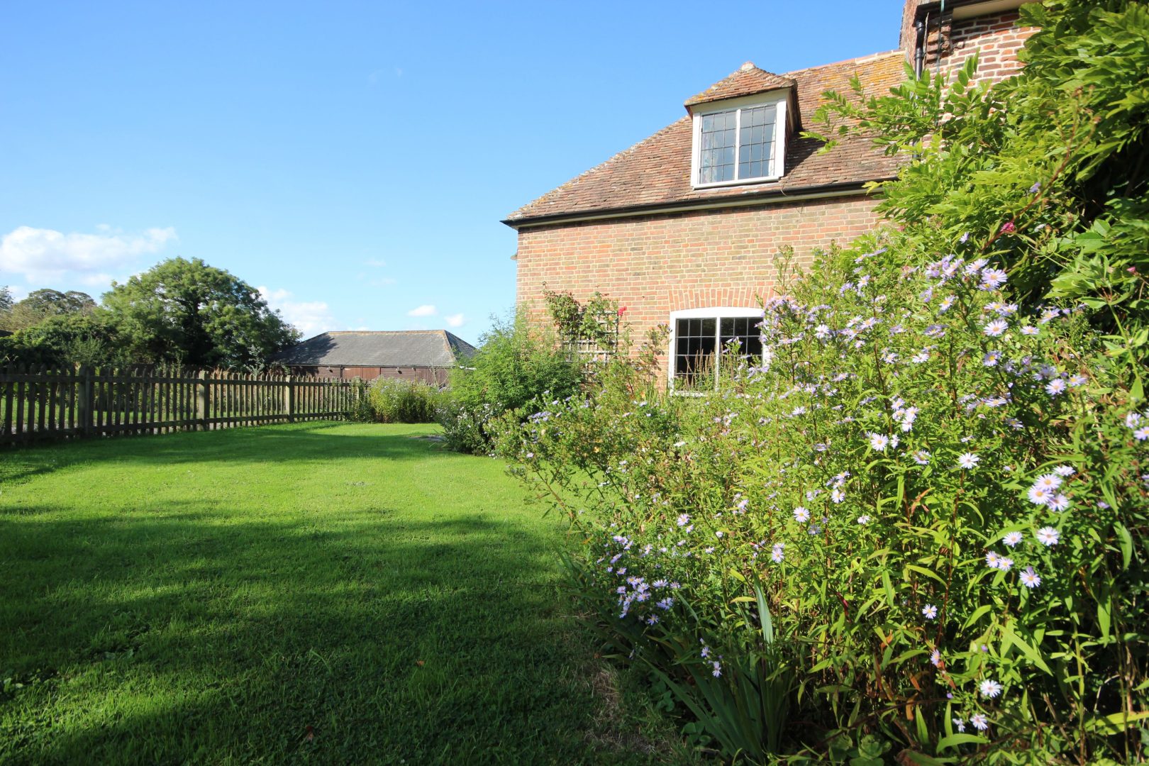 Moat Farm Cottage image