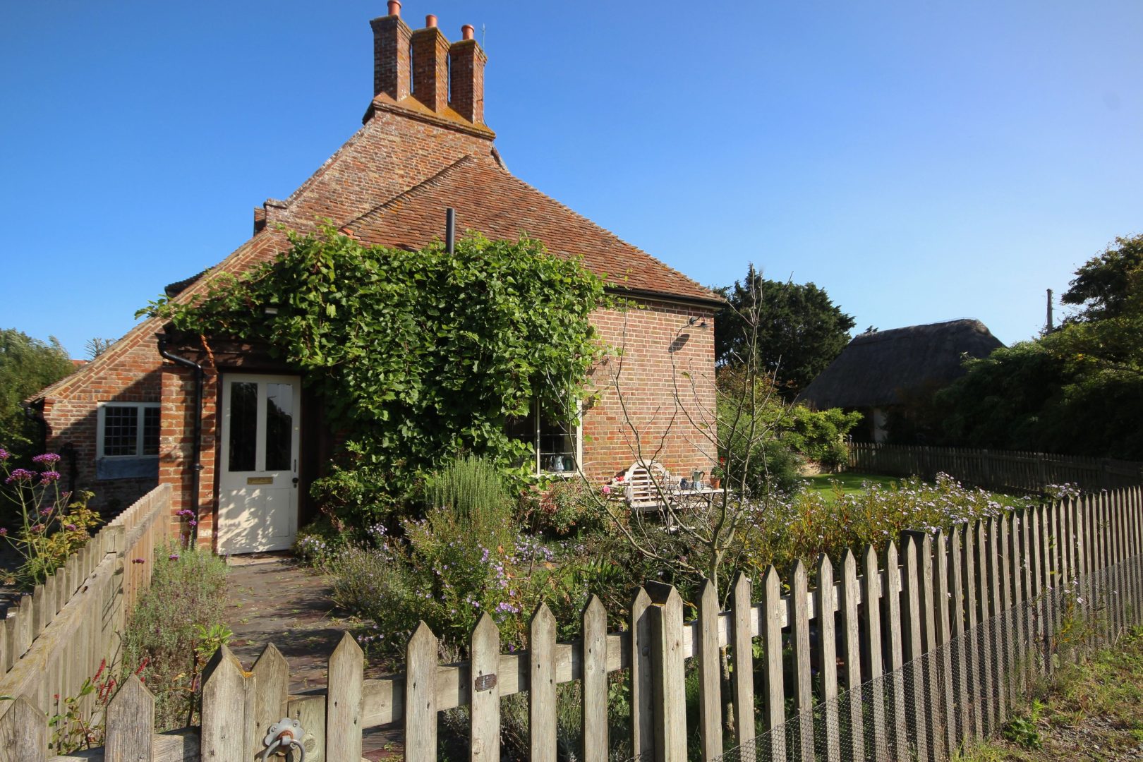 Moat Farm Cottage image
