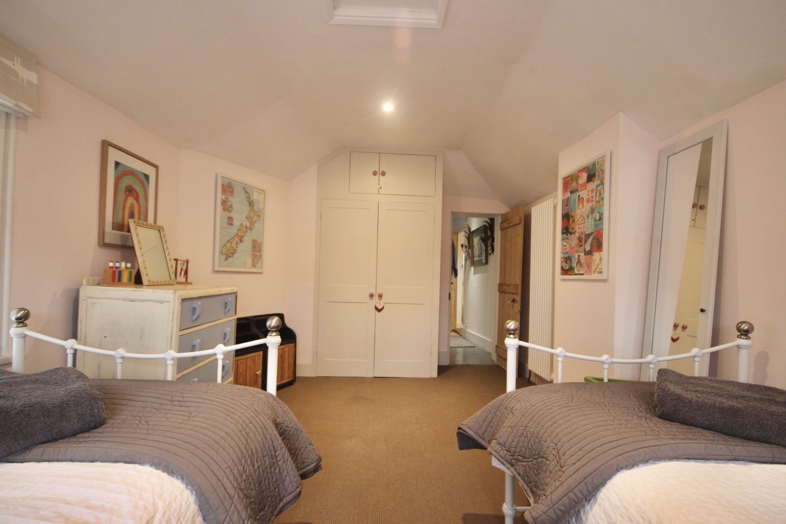 Holbrook House image