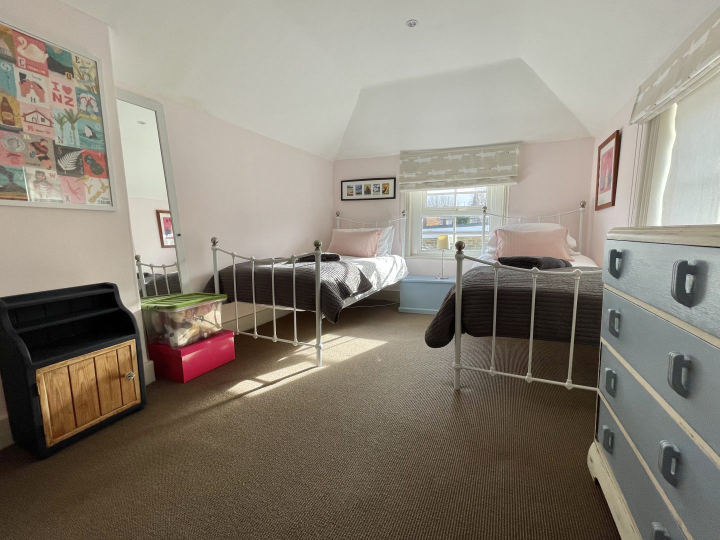 Holbrook House image