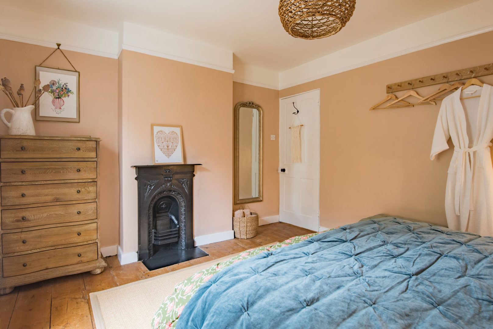 Cliffeside Cottage image