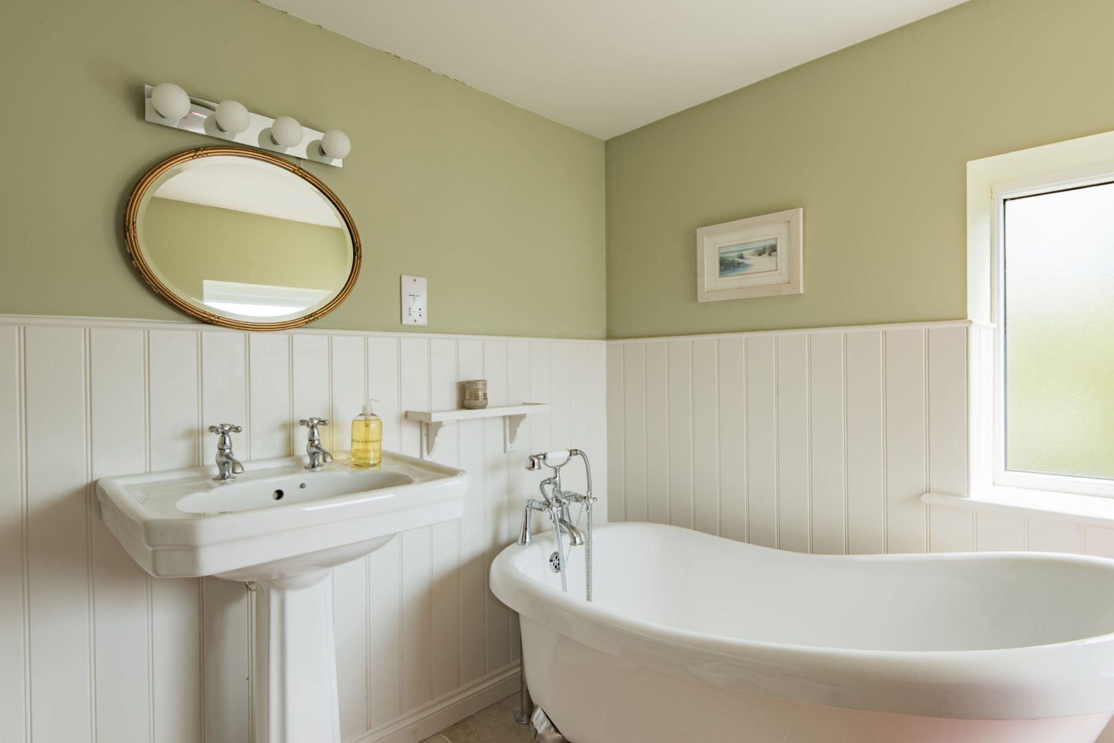 Potters Cottage image