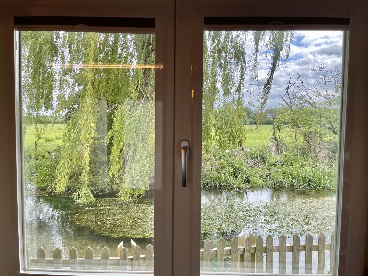 Willow Tree Lodge image