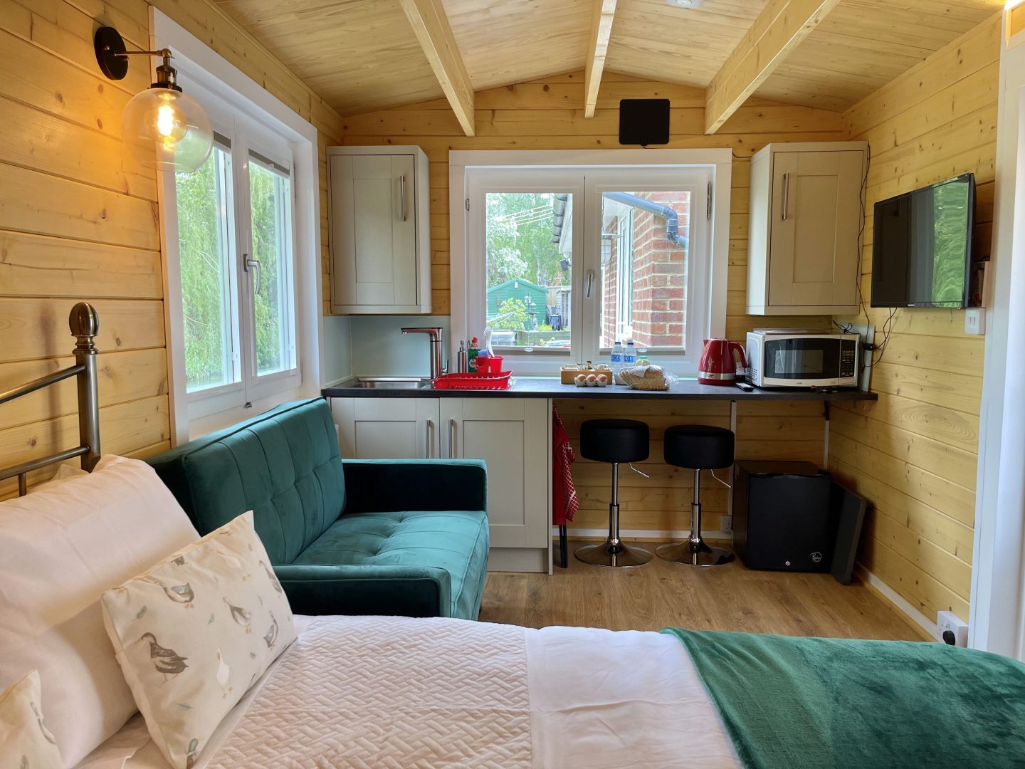 Willow Tree Lodge image