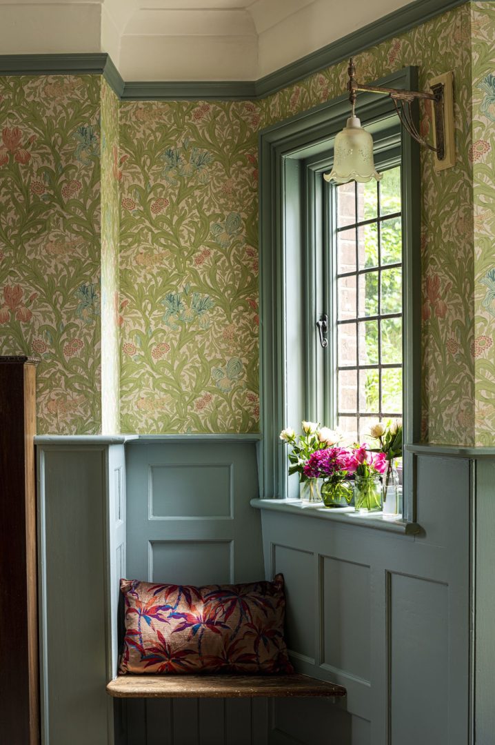 Oldestairs House image