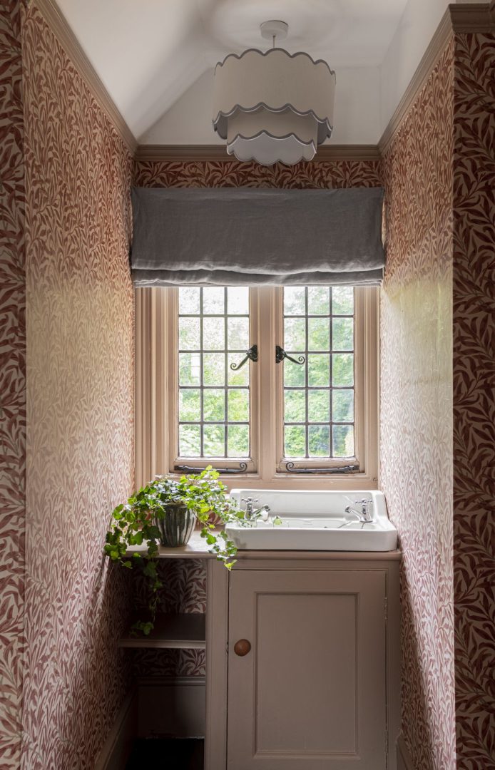 Oldestairs House image