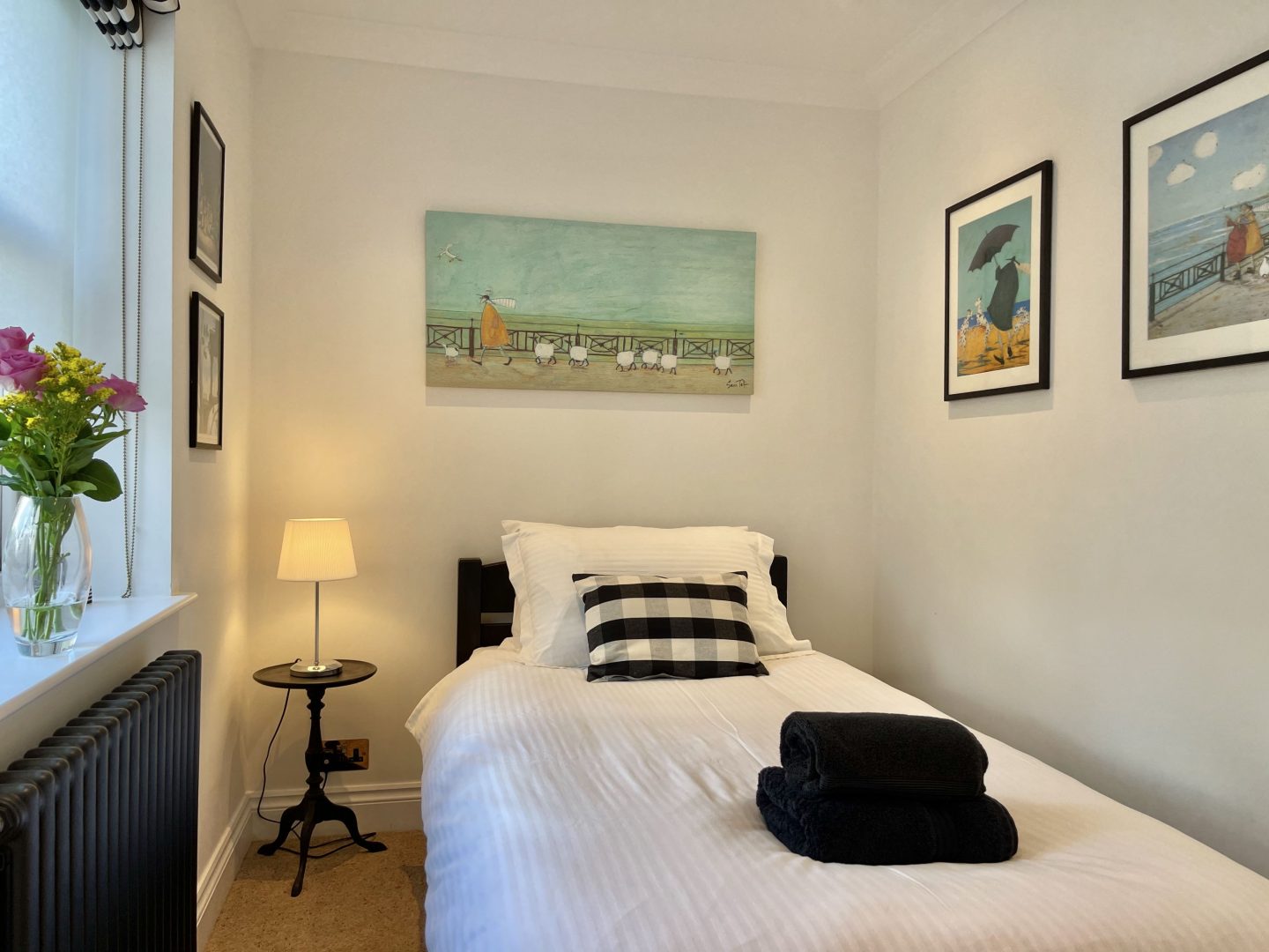 Lavender Apartment image