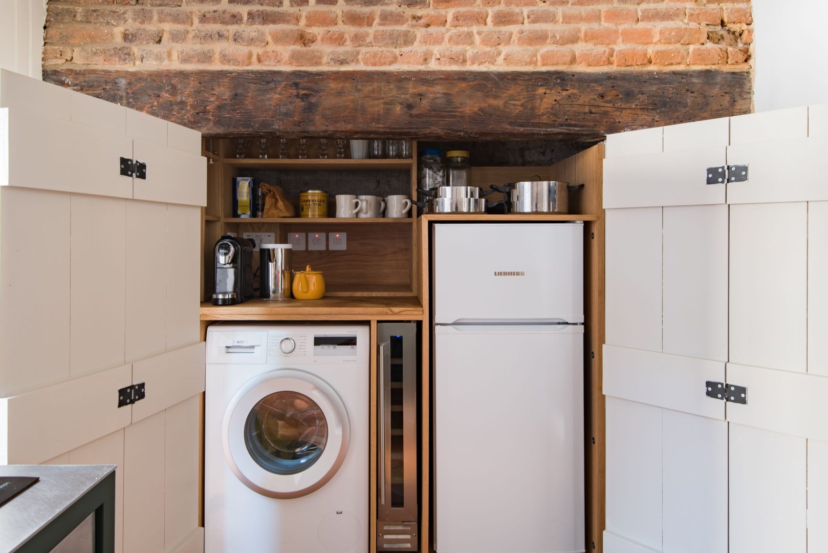 Cordyline Cottage image