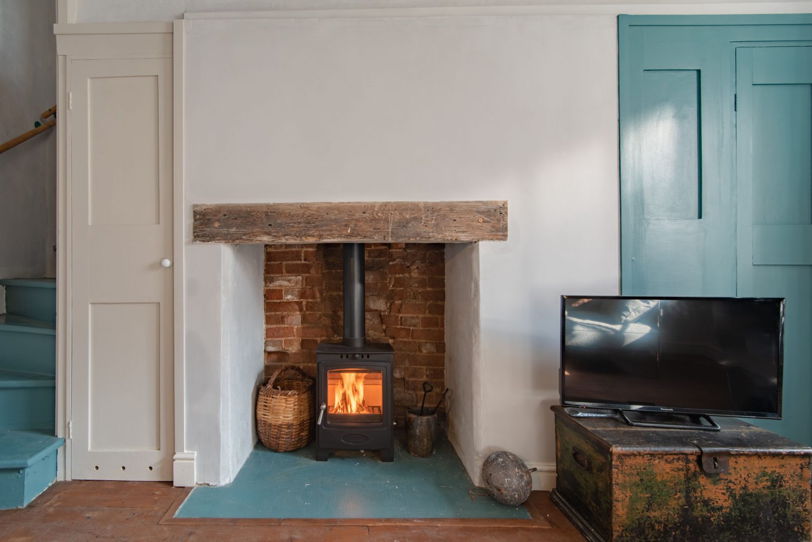 Cordyline Cottage image