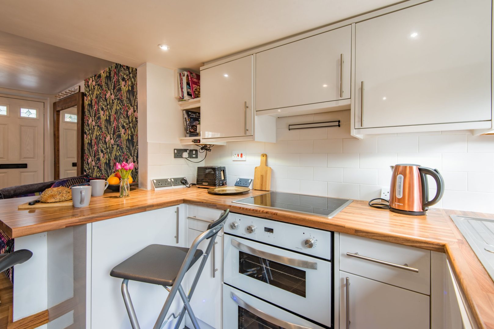 Cow and Cockle image