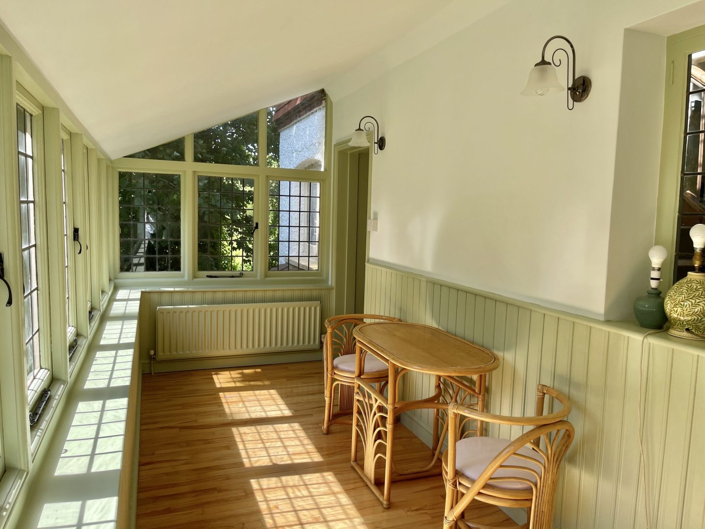 Oldestairs House image