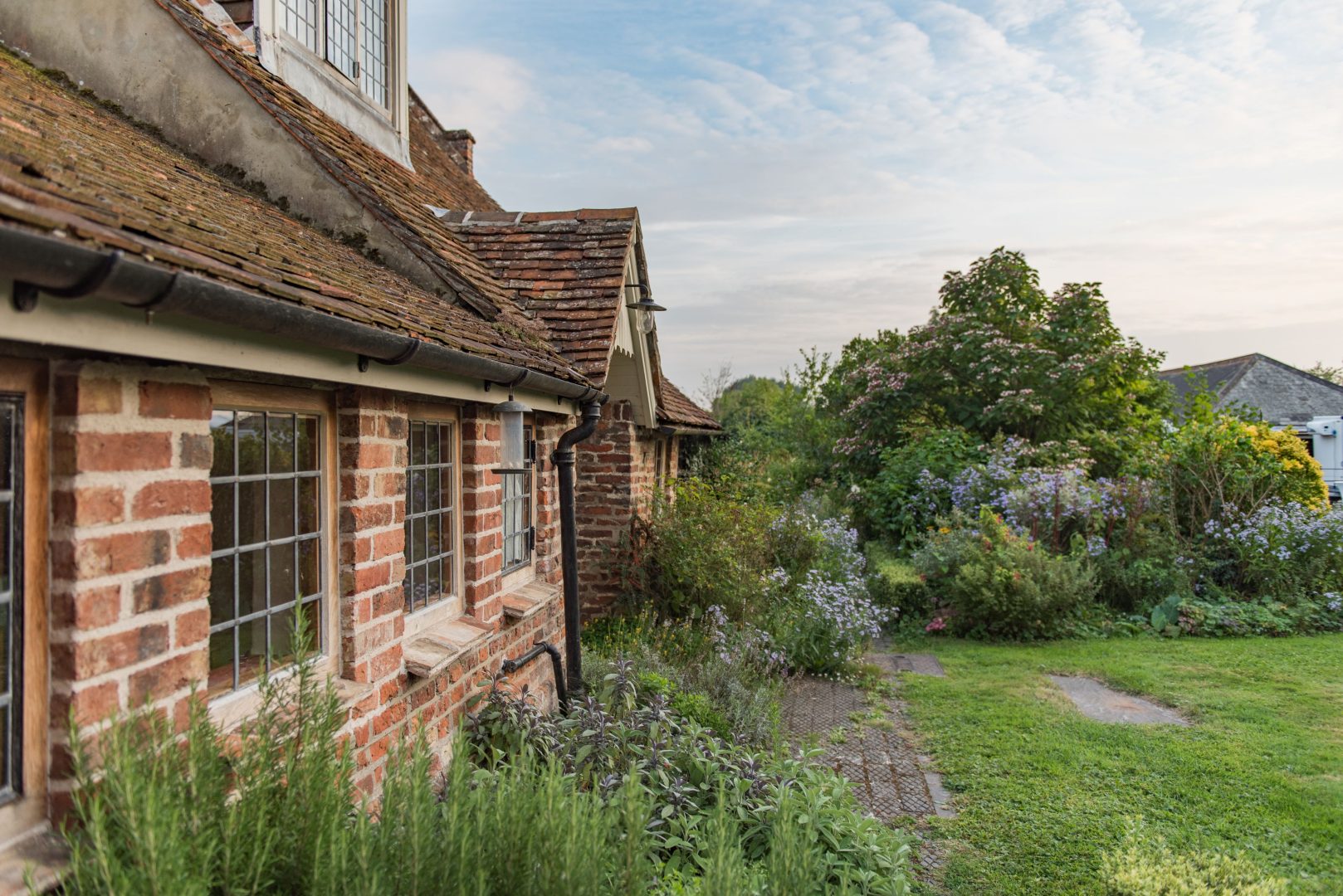 Moat Farm House image