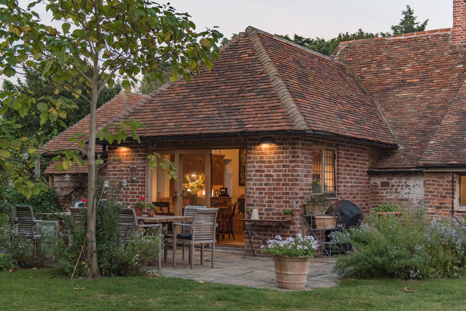 Moat Farm House image