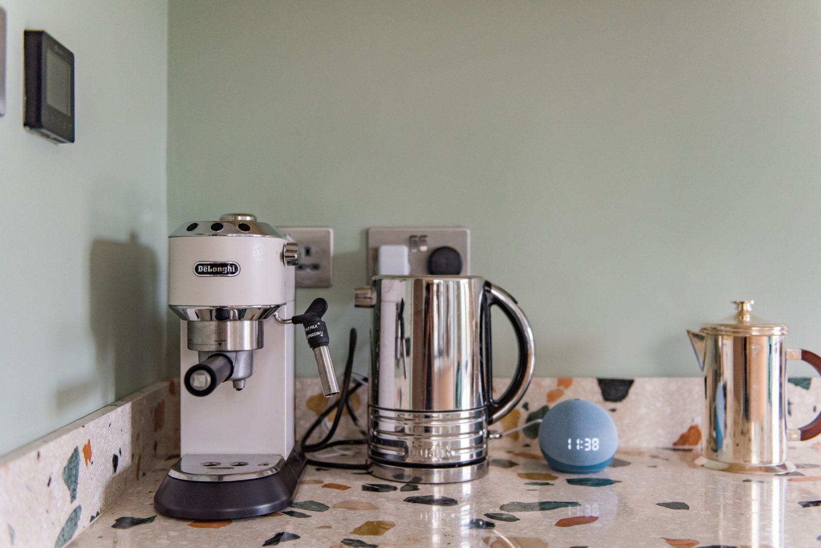 The Green House image