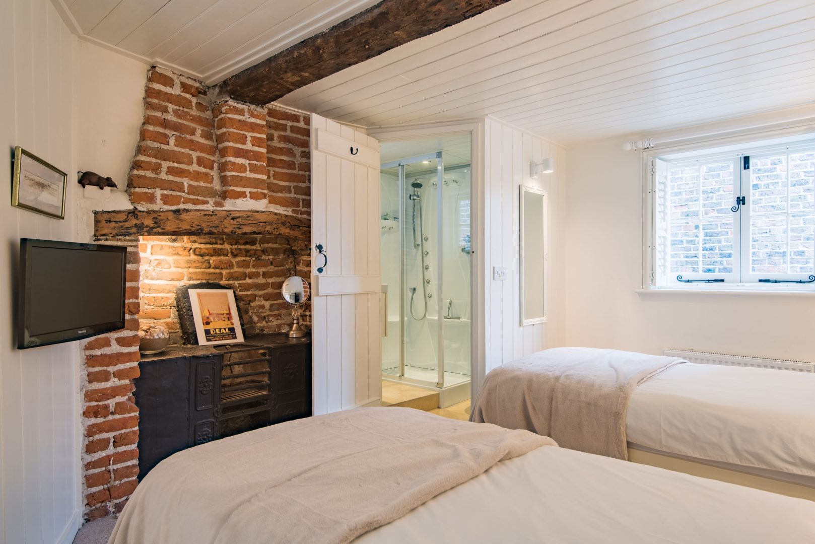 Portobello Court image