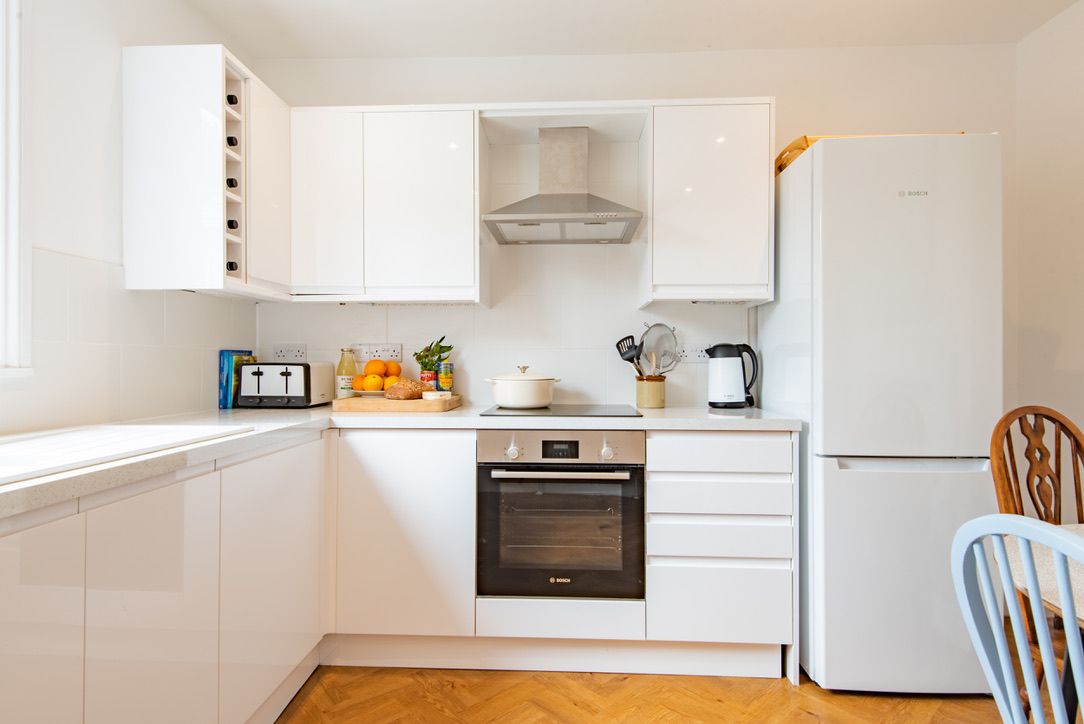 Poplar Farm House image