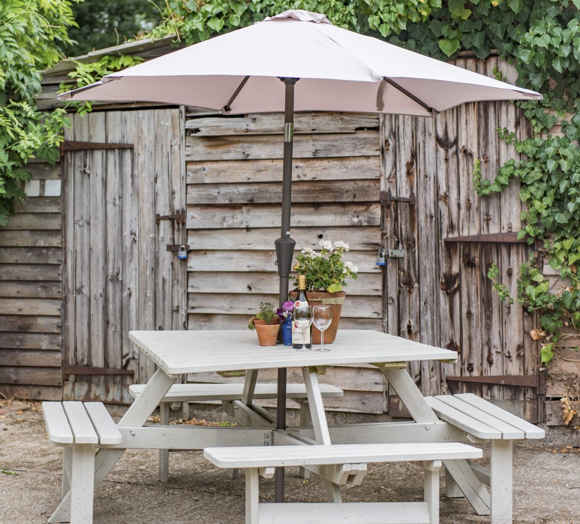 Poplar Farm House image