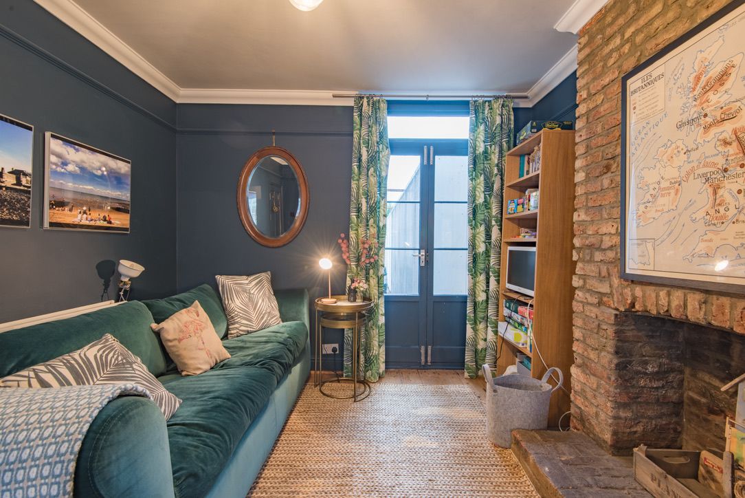 Flamingo House image