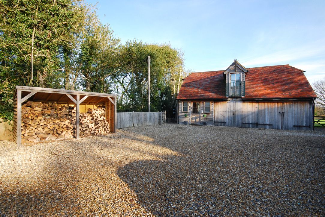 Lickfold Manor image