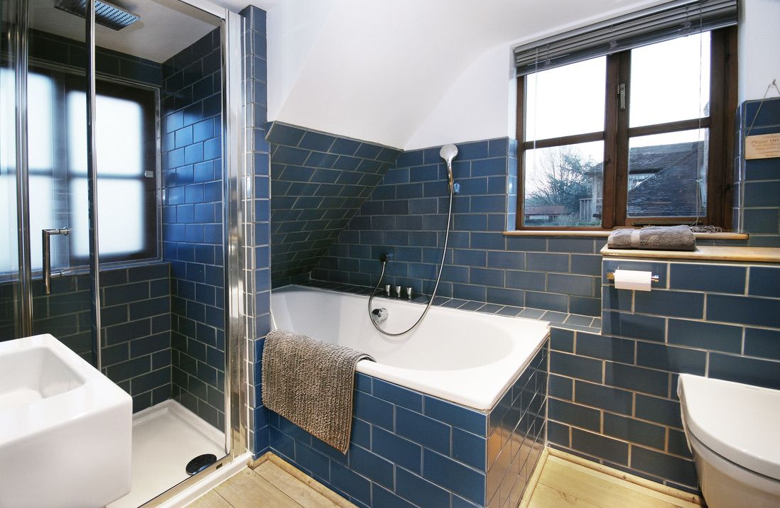 Lickfold Manor image