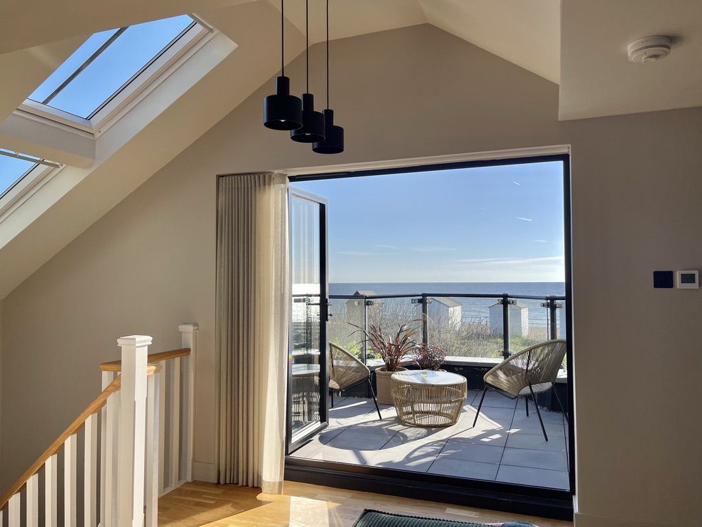 Victory Cottage image