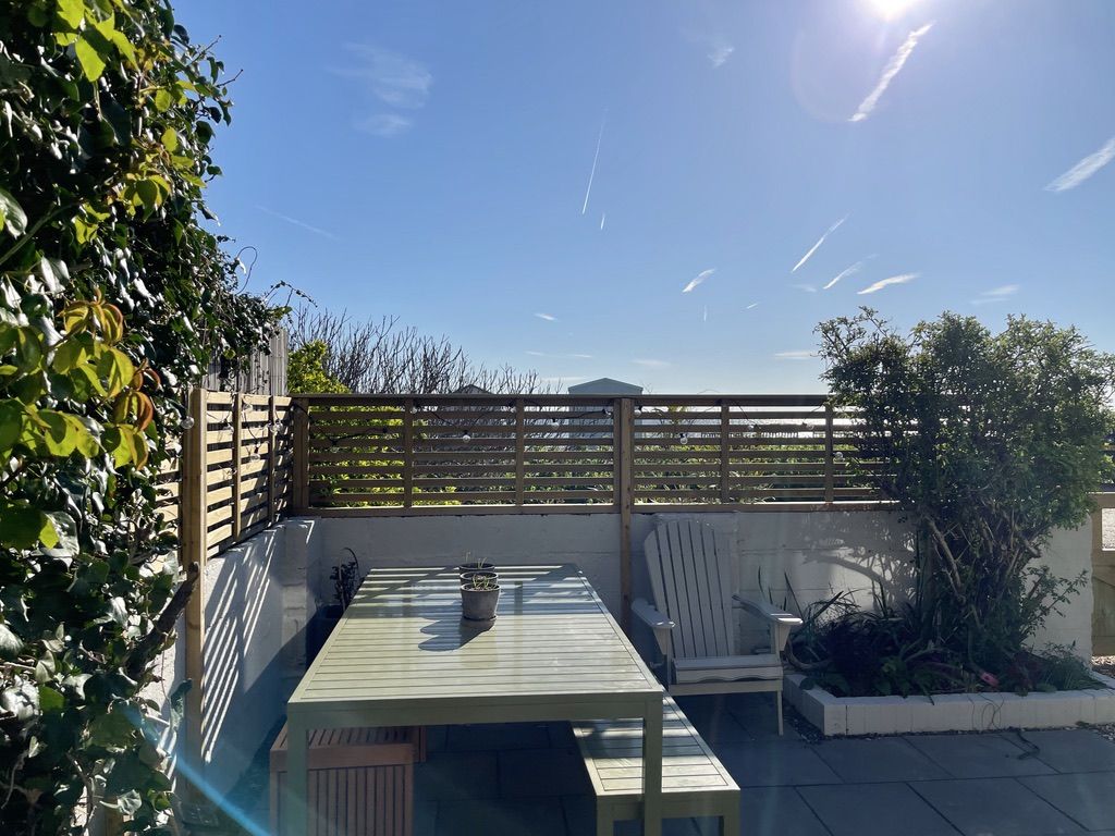 Victory Cottage image