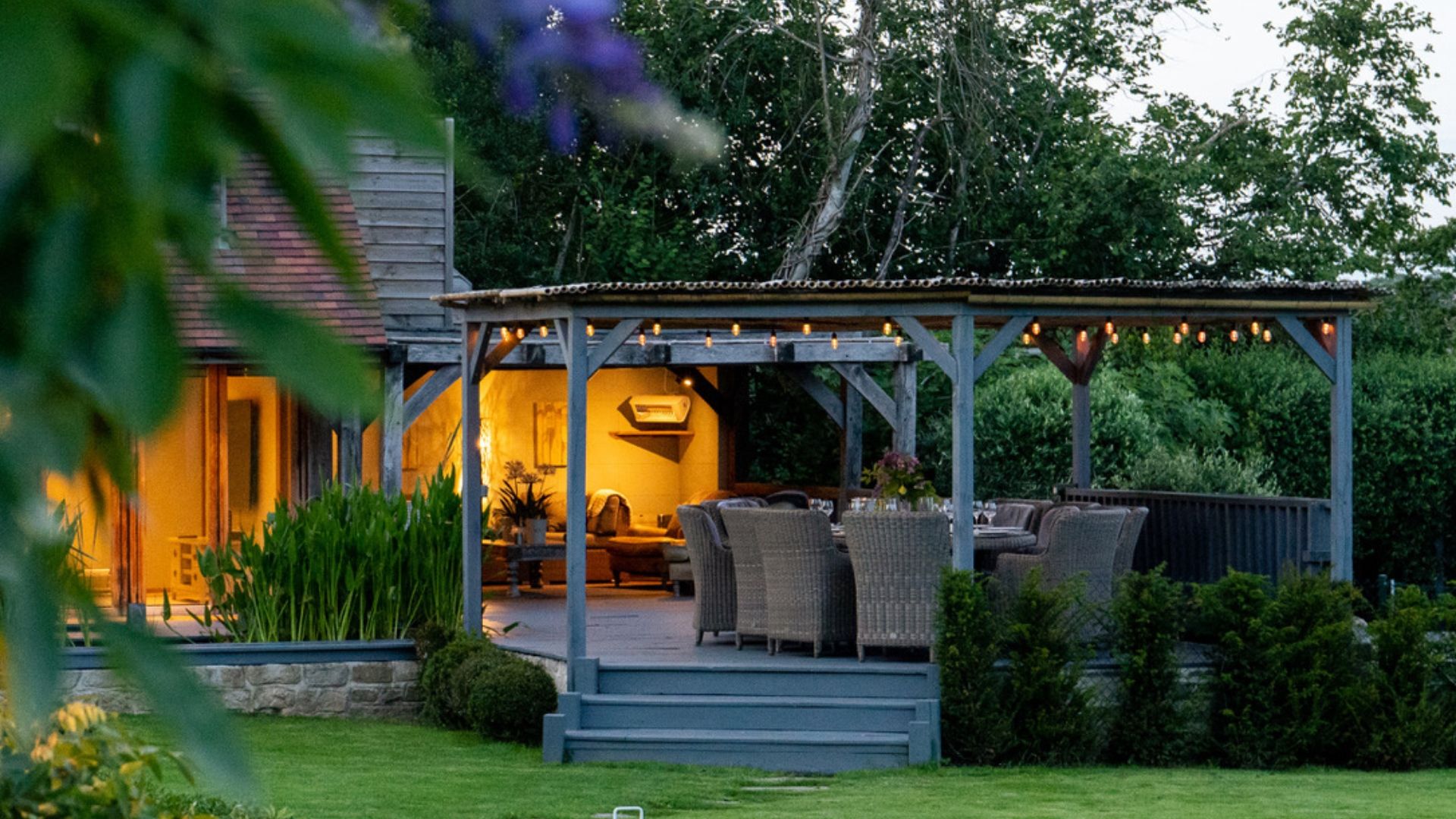 Lickfold Manor image