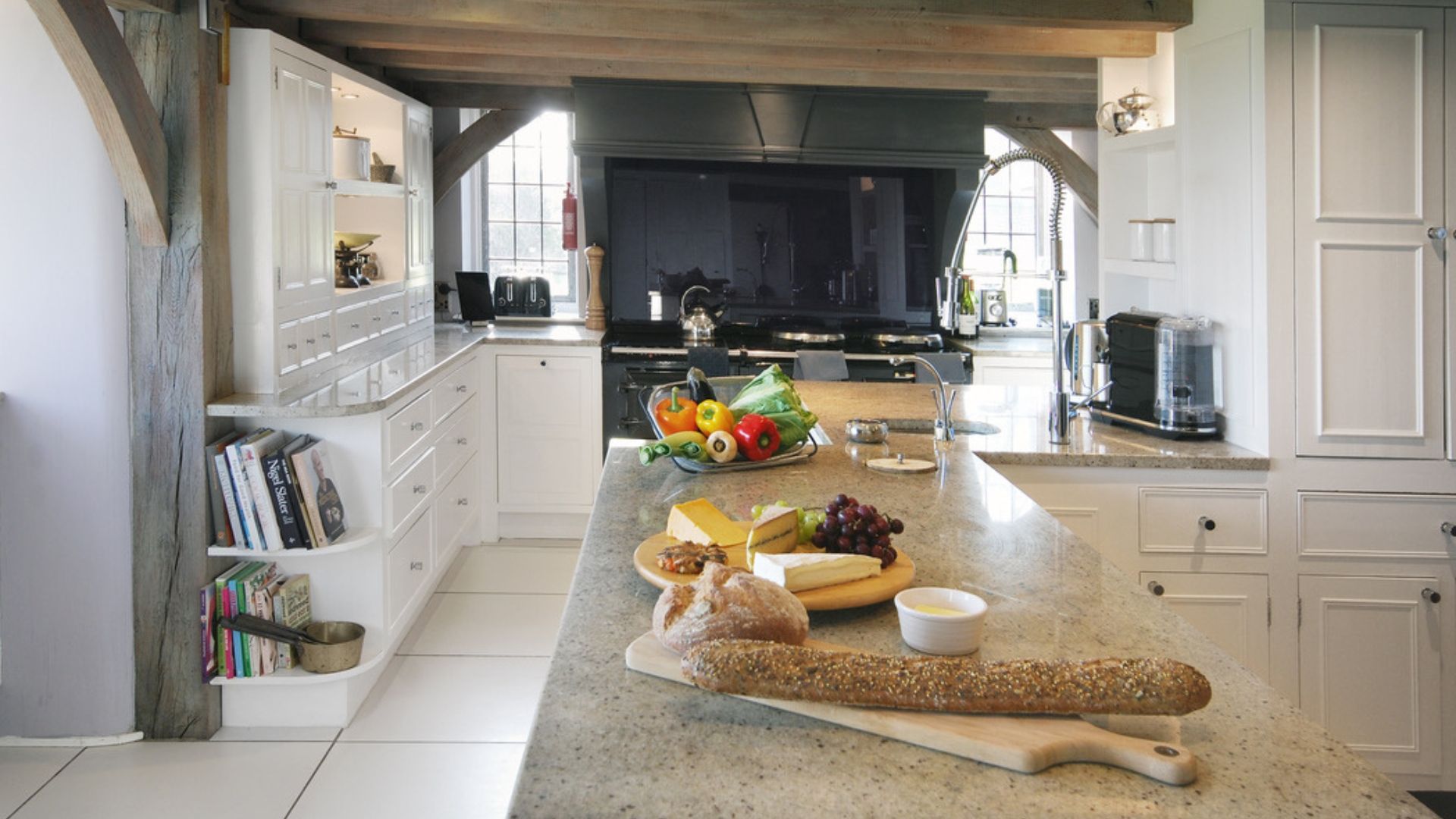 Lickfold Manor image