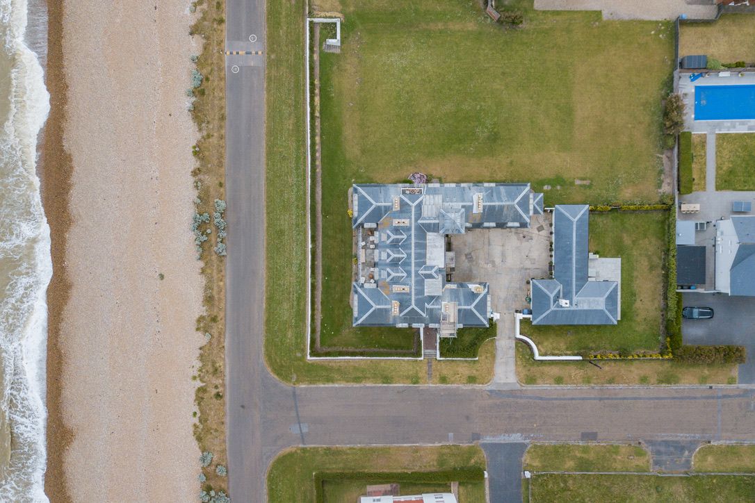 Bay View  Apartment image