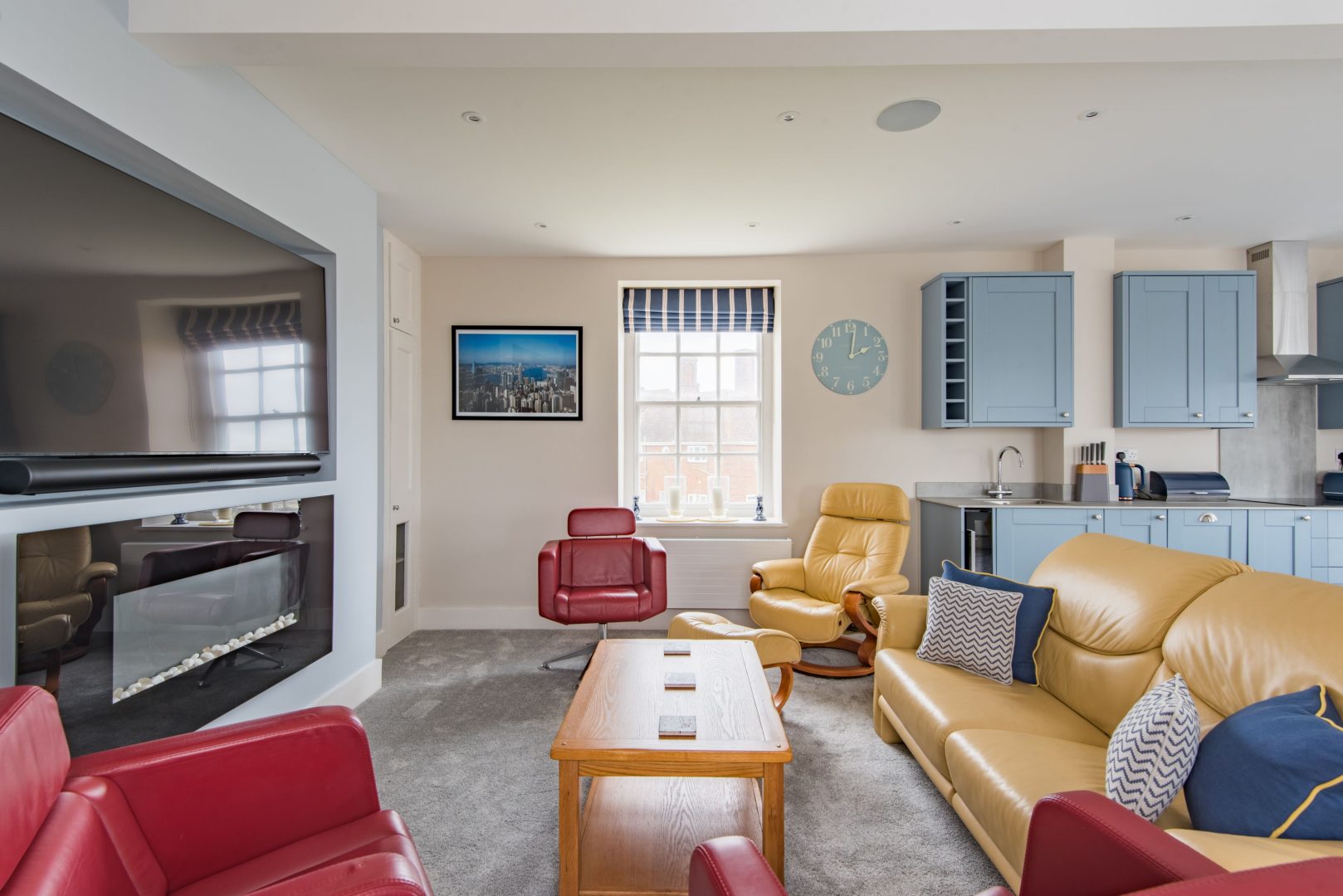 Bay View  Apartment image