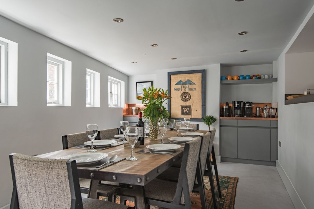 The Admiral Penn image