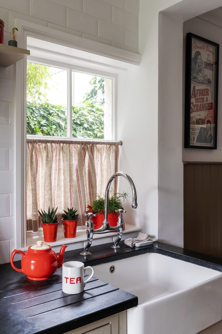 Sea View Cottage image