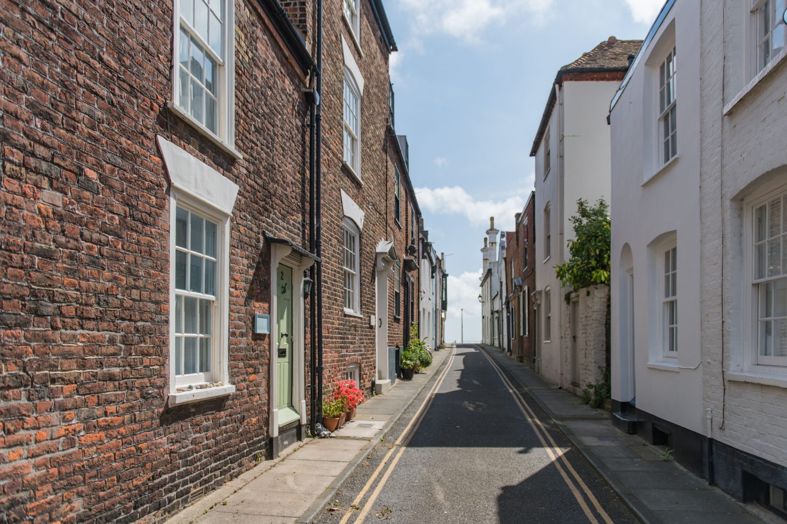 Rogue’s Cottage image