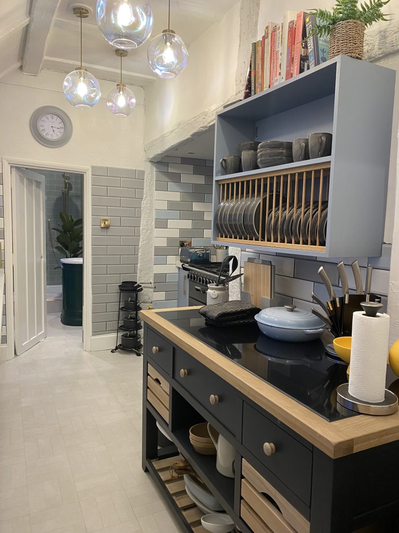 Woodman’s Cottage image