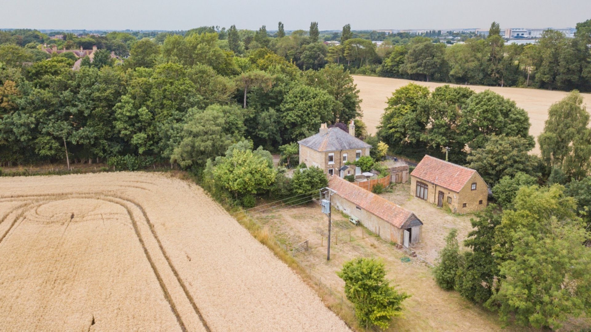 Poplar Farmhouse & Barn image