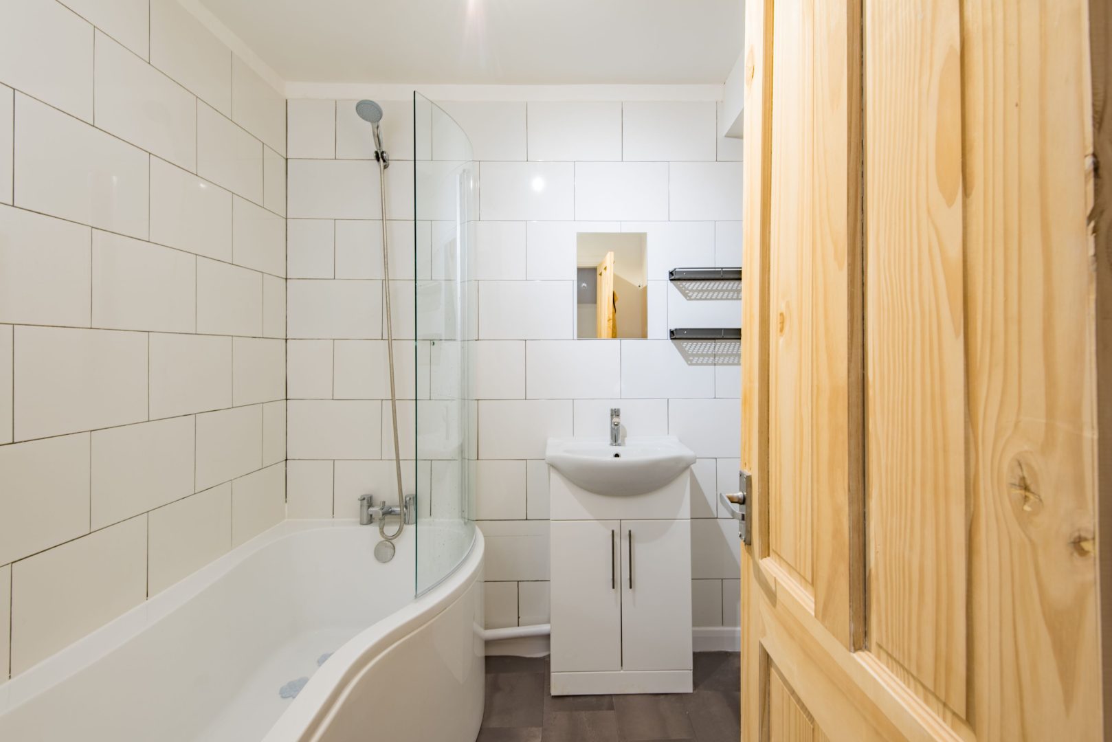 Oyster Cottage image