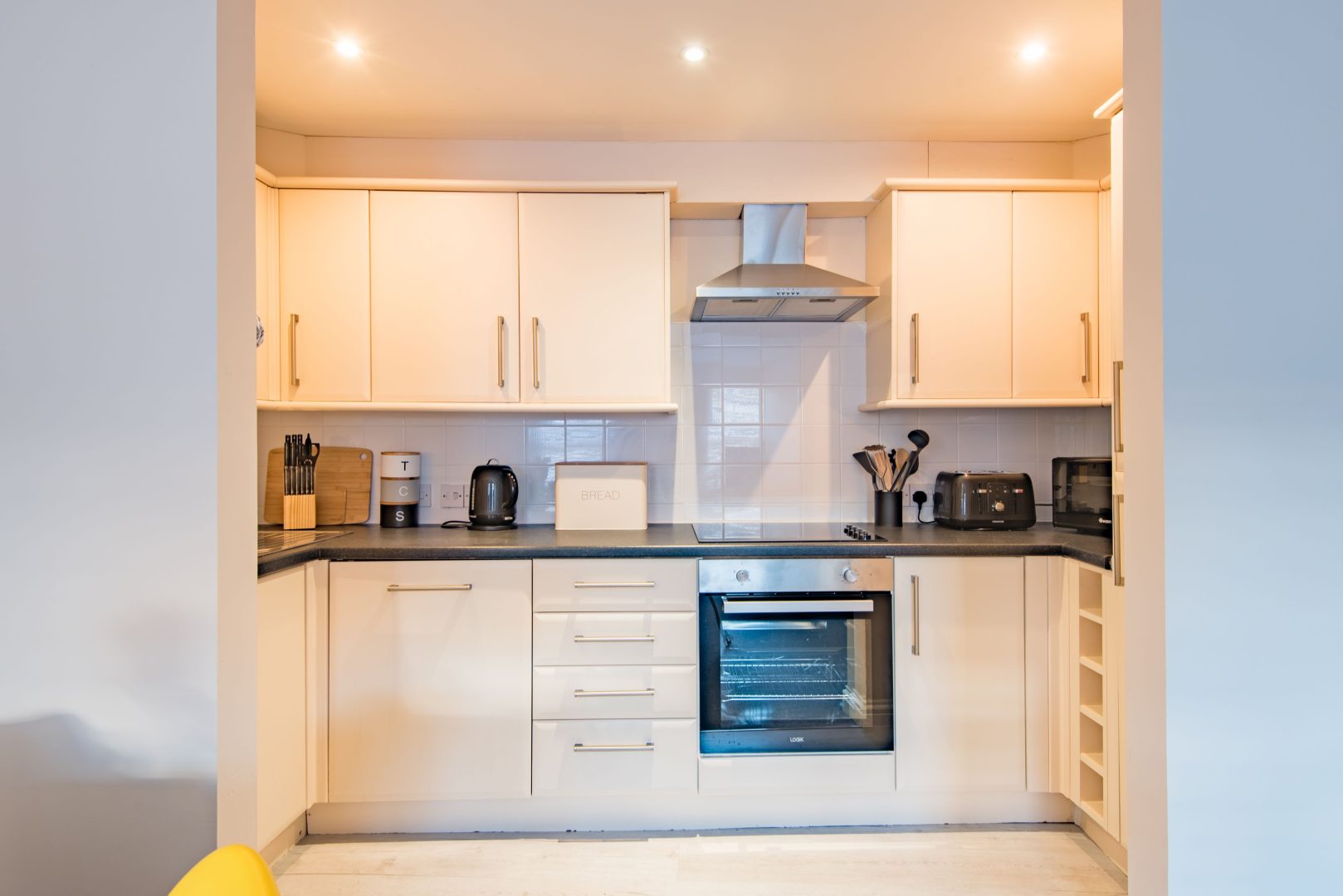 Strand Apartment image