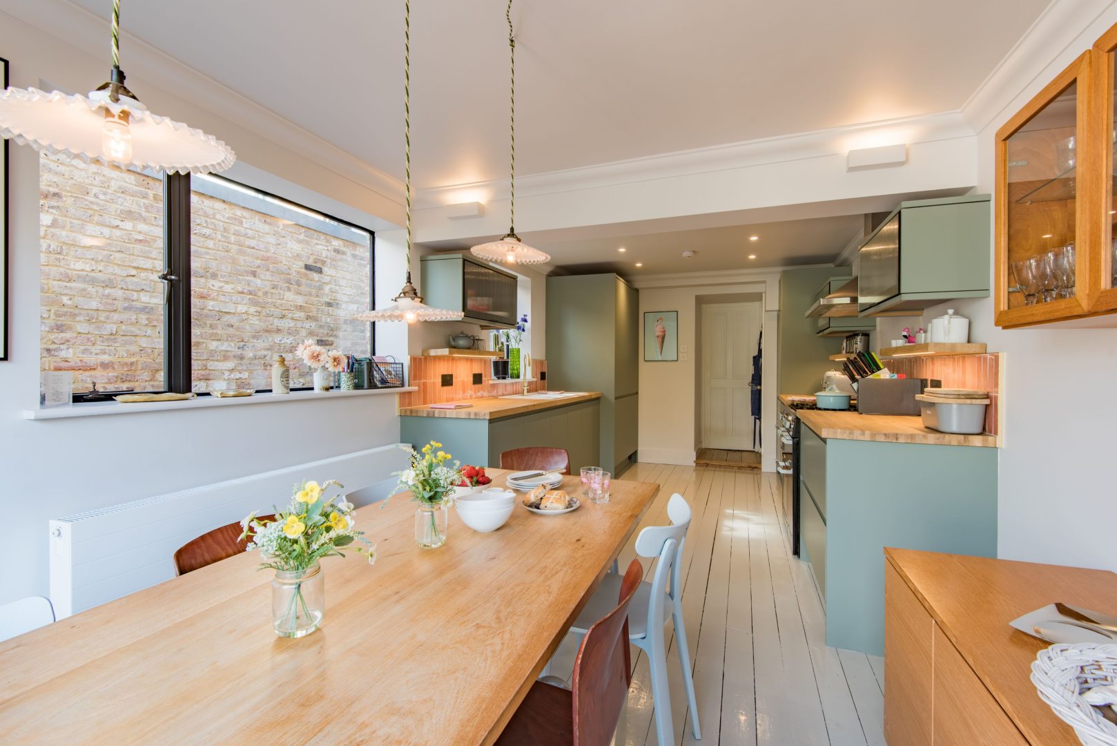 Flamingo House image