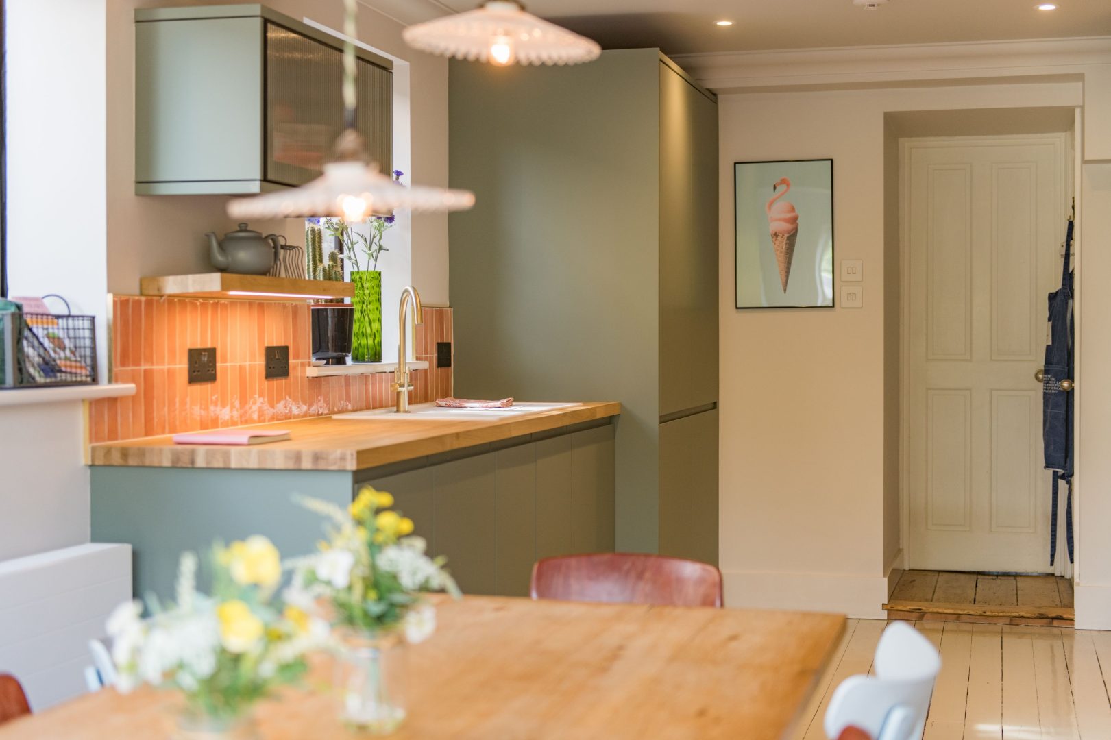 Flamingo House image