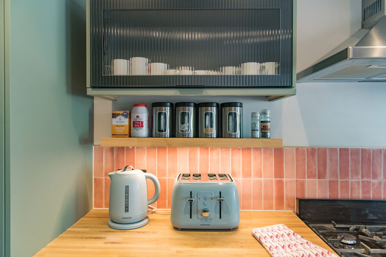 Flamingo House image