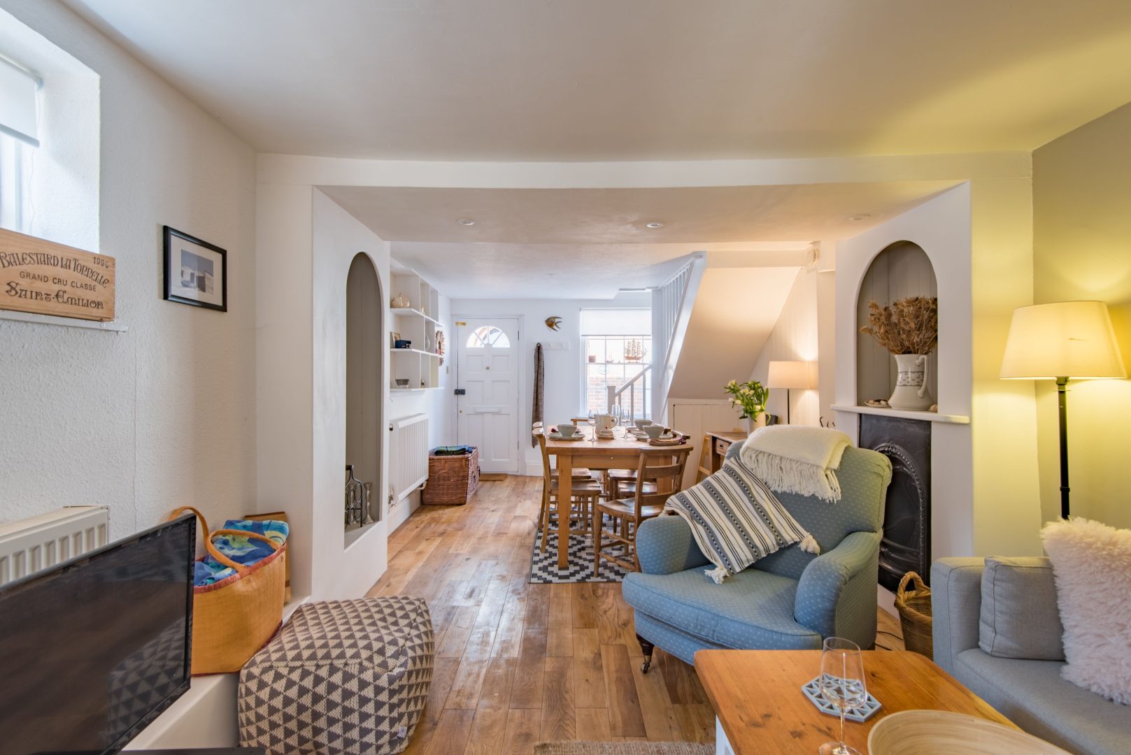 Tell-Tale Cottage image