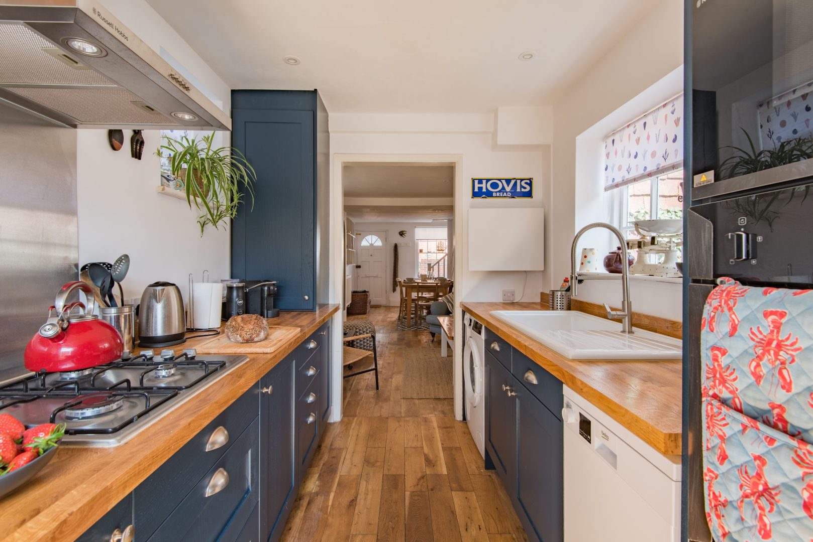 Tell-Tale Cottage image