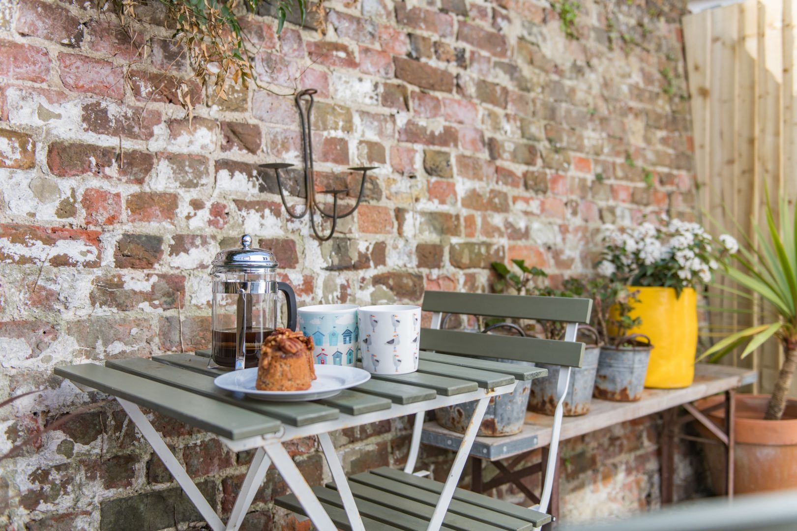 Tell-Tale Cottage image