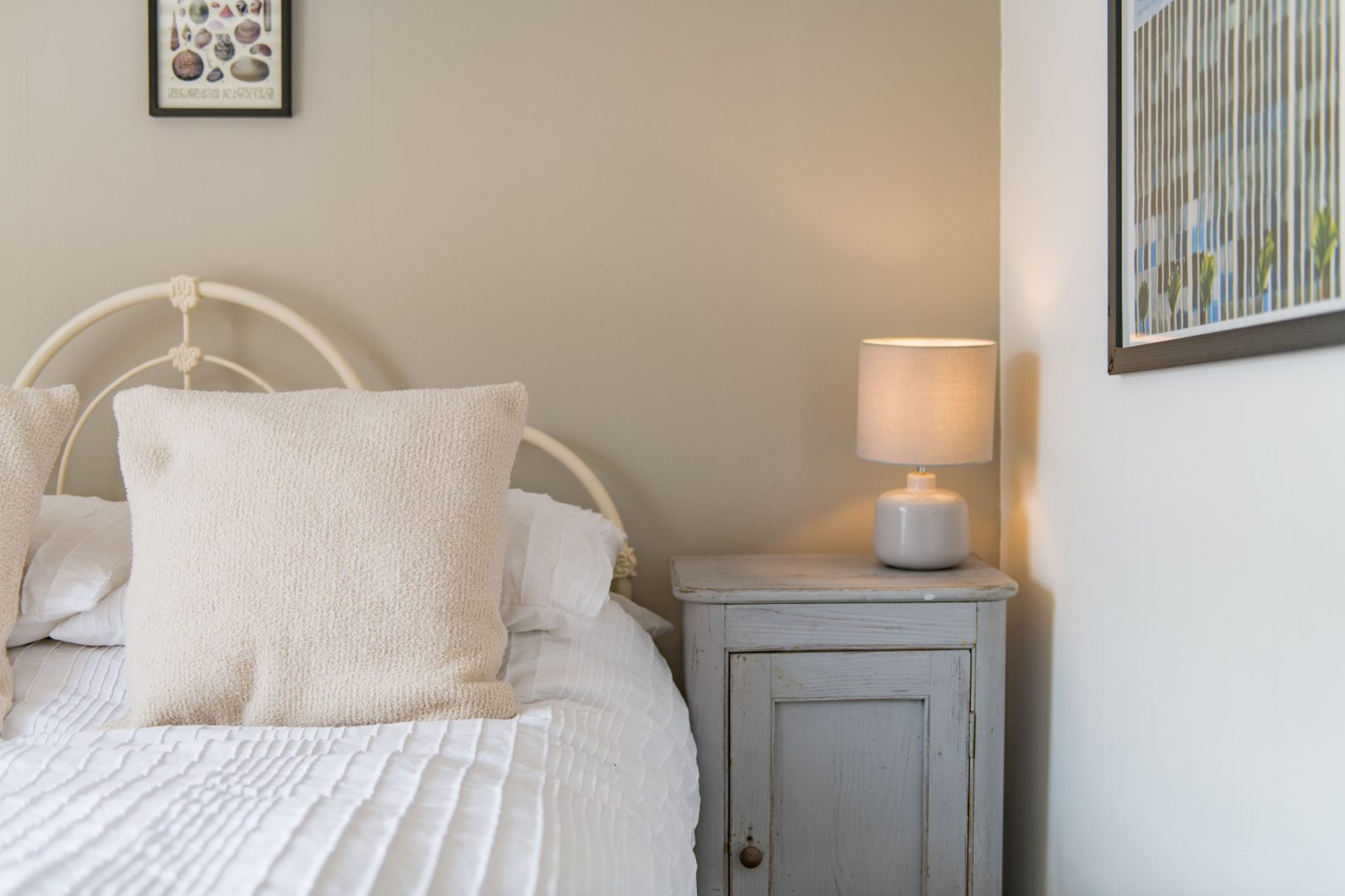 Tell-Tale Cottage image