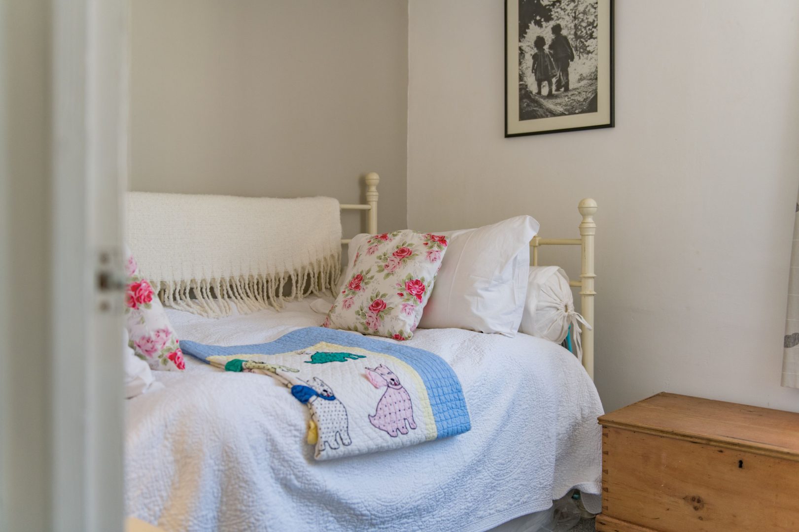 Tell-Tale Cottage image