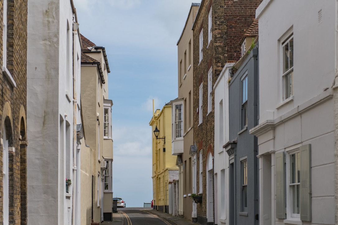 Tell-Tale Cottage image